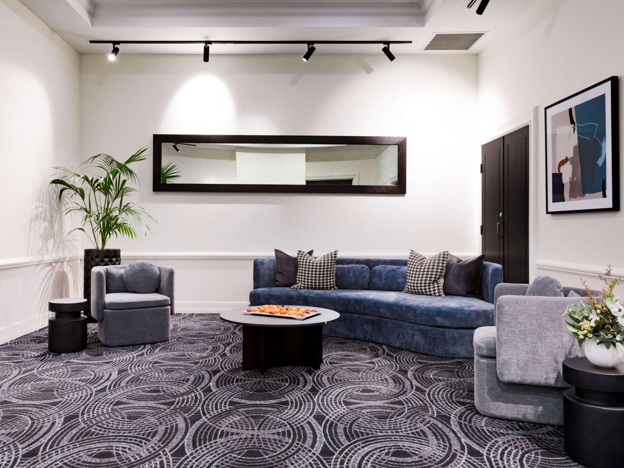 Novotel Melbourne Glen Waverley Exterior photo